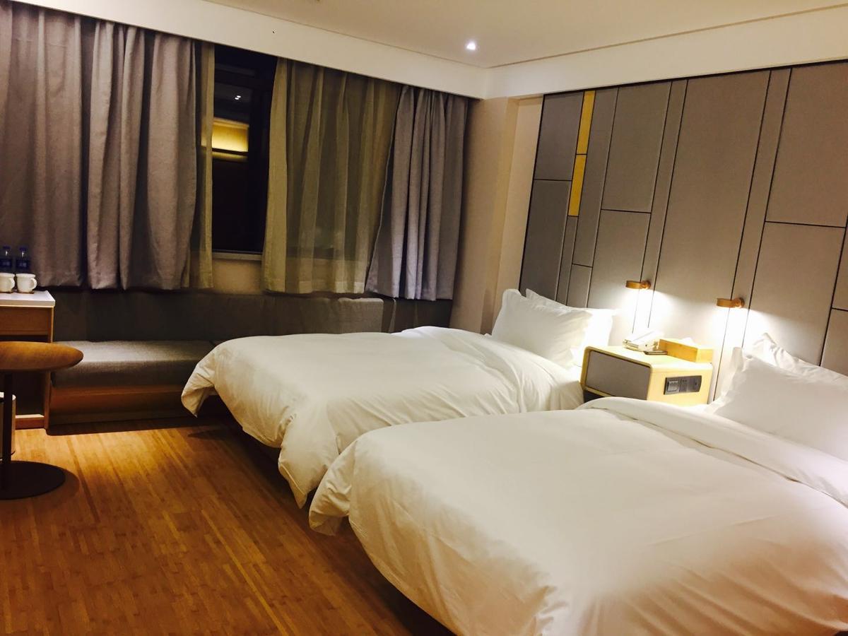 Ss Hotel Xujiahui Shanghai Exterior photo